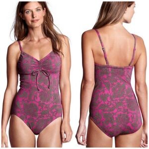 Lands' End Women's One Piece Swimsuit. Vibrant Pink & Green Floral. Size 10 Long
